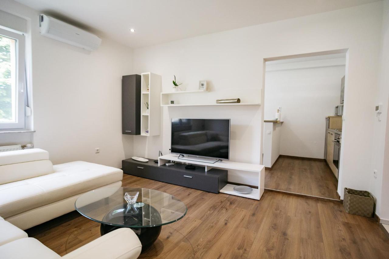 Apartments Sentvid Ljubljana Extérieur photo