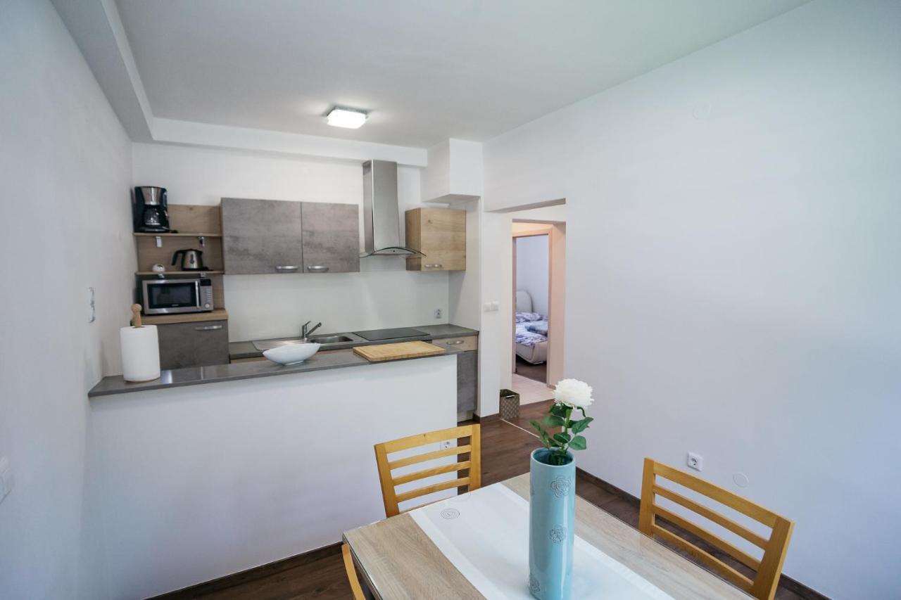 Apartments Sentvid Ljubljana Extérieur photo